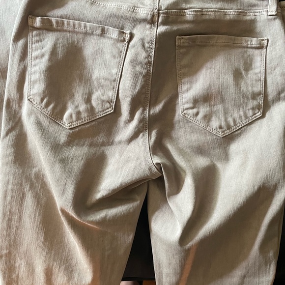 L’AGENCE - Picture 5 of 5